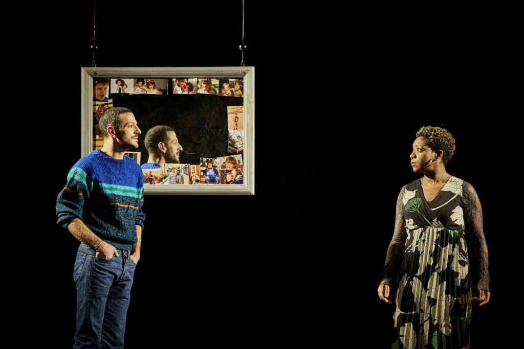 Vincent Dedienne et Astrid Bayiha dans la pièce Juste la fin du monde