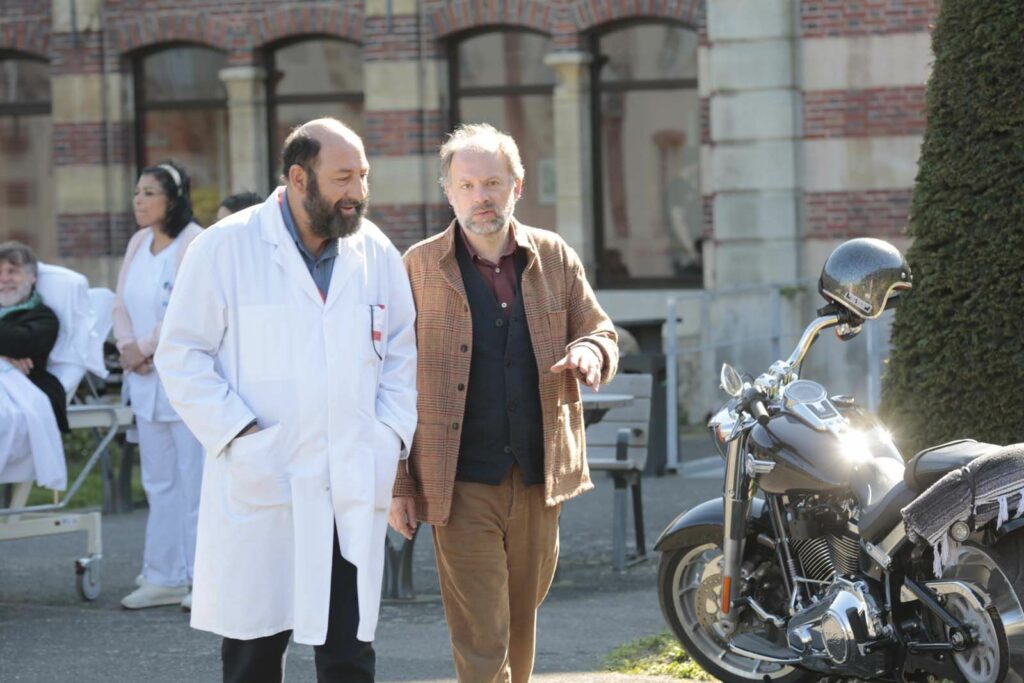 Kad Merad et Denis Podalydès dans Le Dernier Souffle de Costa-Gavras