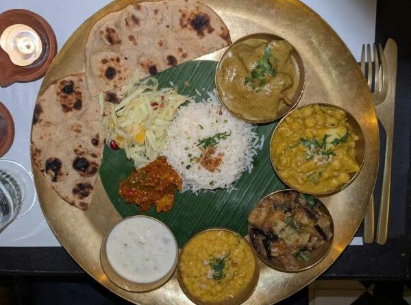 Thali Vegan du restaurant Desi Road