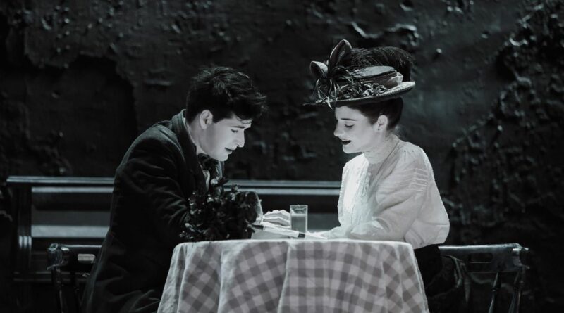 Grant Lawrens et Pauline Bression dans Smile