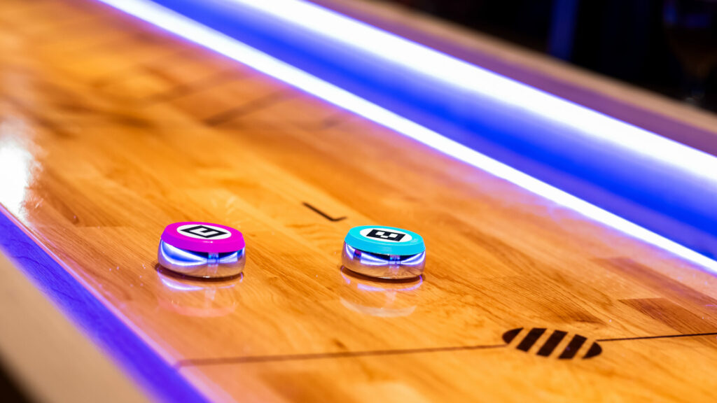 Pucks, bar à shuffleboard à Paris