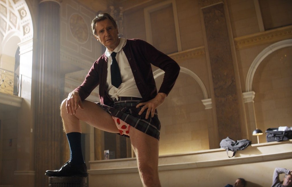 Liam Neeson dans "Y a t-il un flic pour sauver le monde ?"