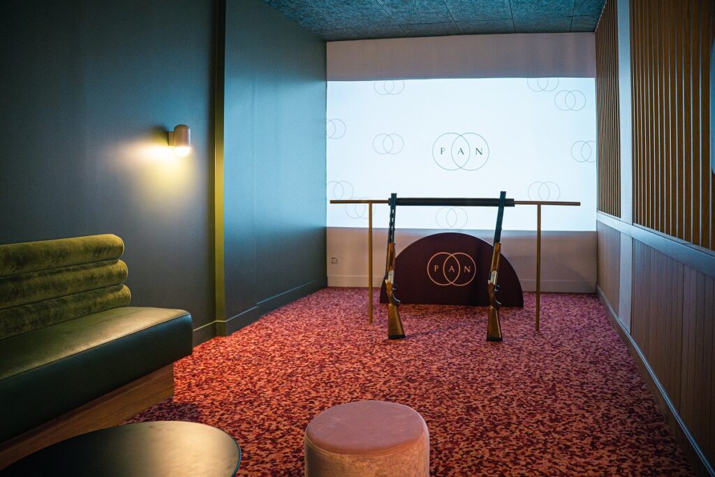 Pan, bar à tir virtuel à Paris