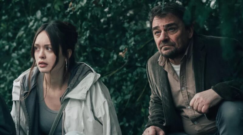 Anne Charrier et Thierry Godard dans "La vallée fracturée"
