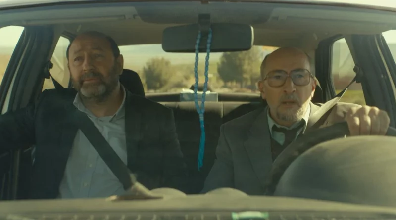 Kad Merad et Fatsah Bouyahmed dans Citoyen d'Honneur