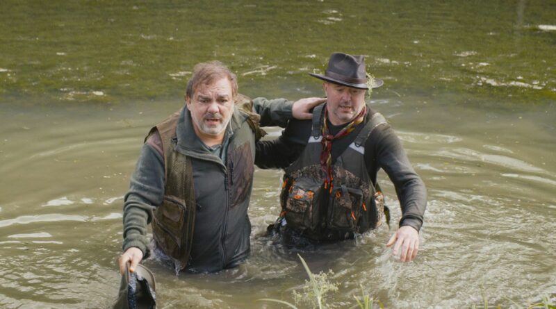 Didier Bourdon et Jean-François Cayrey dans Chasse Gardée 2