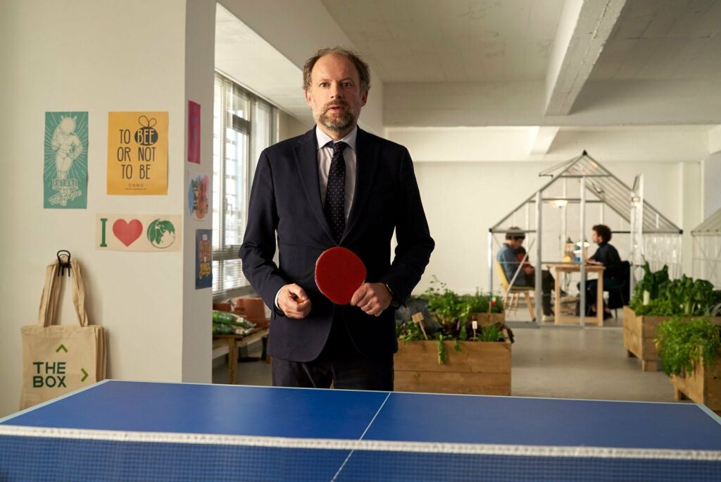 Denis Podalydès dans Les 2 Alfred