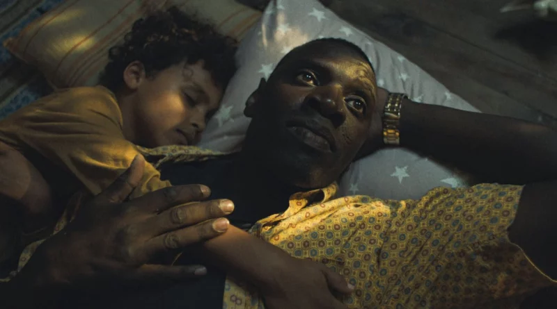 Omar Sy dans Le Passage