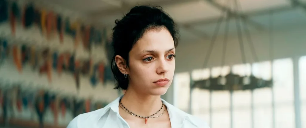 Noée Abita dans Cap Farewell