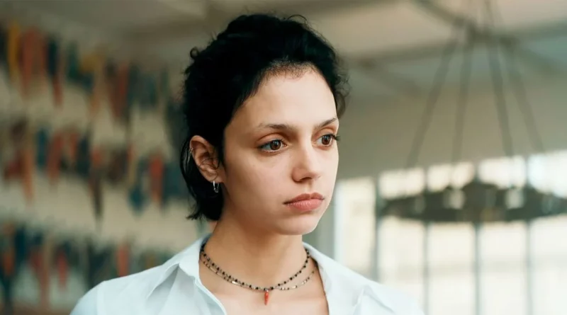 Noée Abita dans Cap Farewell